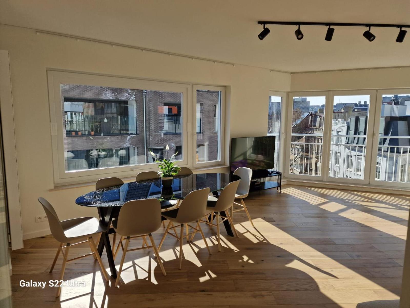 Luxury Renovated 3 Rooms Apartment Oostende Ngoại thất bức ảnh