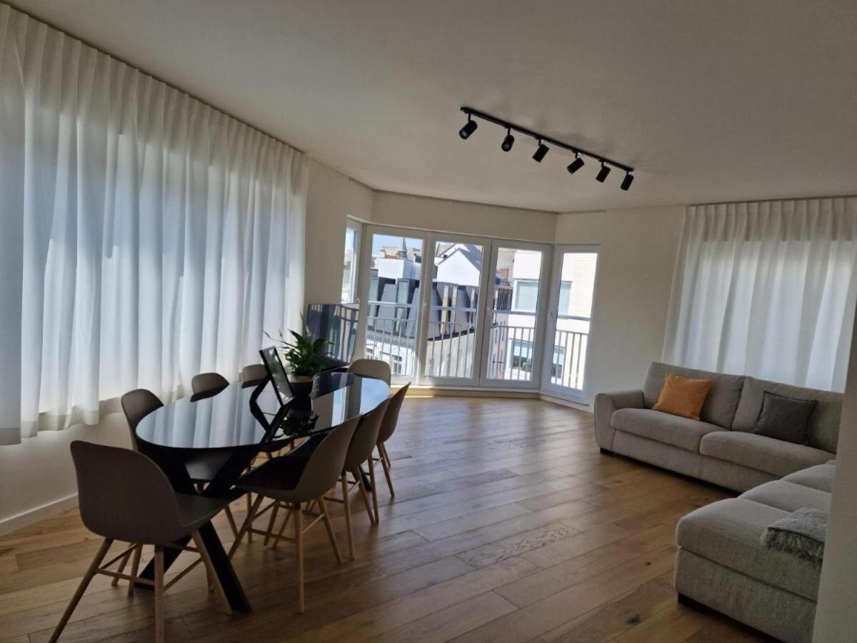 Luxury Renovated 3 Rooms Apartment Oostende Ngoại thất bức ảnh